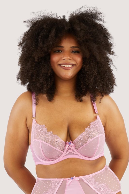 She's nothing like you've seen before. ZIGGY.With her spotted mesh, lace edges and zigzag bridge detailing, she makes herself known. She comes in a sweet candy pink colourway, and is finished with a satin pink and blue centre bow. She's simply unmissable, a unique addition to your lingerie drawer...

Balcony shape
Spot, lace, and zigzag detailing
Mesh cups
Adjustable straps
Hook and eye closure
Satin bow
