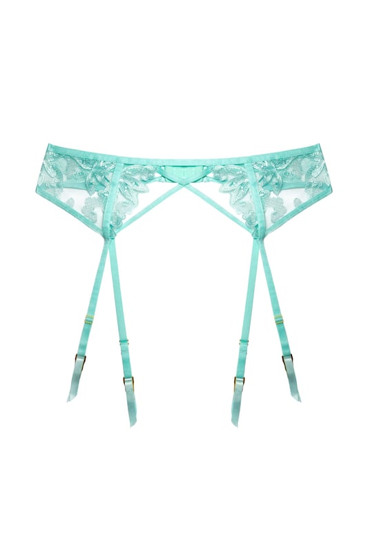 Feel elegant in Eva...The Eva Blue Graphic Embroidery Suspender Belt features delicate floral embroidery over the straps. The four suspender straps are adjustable to ensure the perfect fit. Match with your favourite pair of stockings along with the Eva Bra and Brief for the full elegant ensemble.




Blue Embroidered Suspender Belt
Floral Embroidery
4 adjustable straps