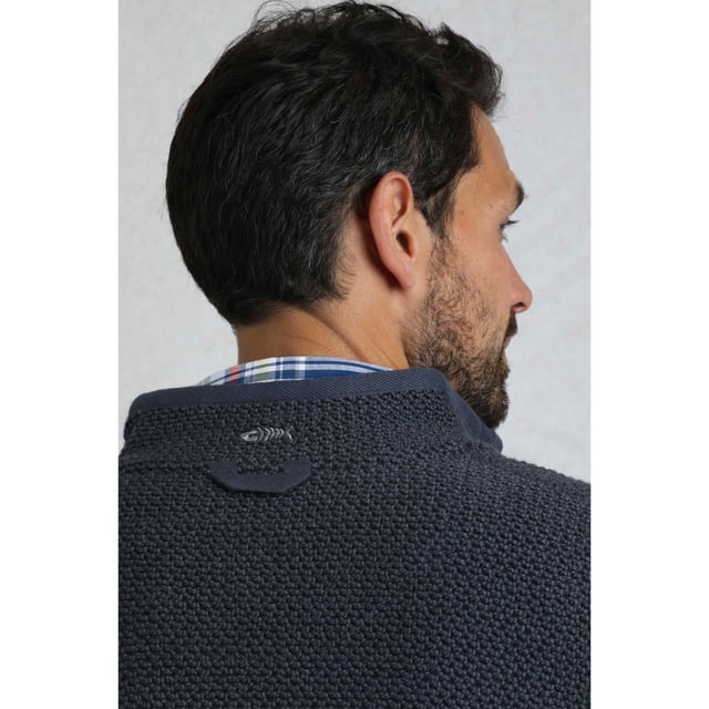 86% organisch katoen, 14% gerecycled polyester. Stof: Macaroni. Ontwerp: Logo. Hangende lus. Halslijn: Hoge Hals, Wafel gevoerd. Mouwtype: Met lange mouwen. Zakken: 2 Zijzakken, 1 Borstzak, Ritssluiting, Wafelvoering. Bevestiging: Volledige ritssluiting. Duurzaamheid: Milieuvriendelijk, gemaakt van gerecycleerde materialen. S: 37 in. M: 40 in. L: 43 in. XL: 46 in. XXL: 49 in. 3XL: 52 in. 4XL: 55 in. 5XL: 58 in.