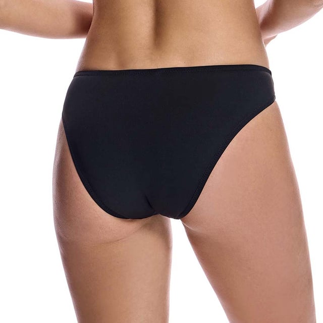 These low-rise women's bikini bottoms feature a modern and comfortable design that flatters the figure with a perfect fit.\n\n Details:\n - Classic low-rise cut.\n - Cutting-edge fabric with high shaping power.\n - Design with horizontal bands.\n - High resistance to chlorine, tanning creams and oils and excellent moisture absorption properties.\n\n All the bikini bottoms of our bikinis fit perfectly to your anatomy, highlighting the virtues of your legs. Our bikini bottoms adapt perfectly to any type of woman.\n\n You don't need to have amazing legs for the bikini bottoms of our high-waisted bikinis to look great on you.\n Composition: Exterior: 73% Polyamide, 27% Elastane; Interior: 78% Polyamide, 22% Elastane.\n Care:\nHand wash.\n Use neutral soap.\n Do not twist or squeeze.\n Air dry.