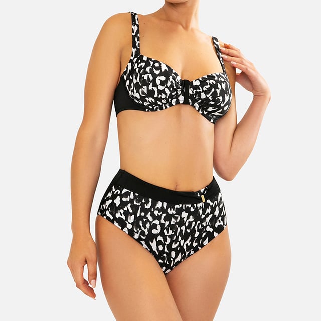 This women's bikini set is an ideal choice for those looking for a summer look that combines comfort and style. With its modern design and carefully crafted details, this women's swimsuit is perfect for highlighting your figure while enjoying a day of sun and sea.\n\n Details:\n\n Top:\n - Adjustable straps.\n - Underwire cups.\n - Central detail.\n - Metal clip closure.\n - Quick-drying and chlorine-resistant material.\n\n Bikini bottom:\n - High-waisted cut.\n - Elastic waist.\n - Cutting-edge shaping fabric.\n\n We can safely say that women's bikini sets will offer you everything you are looking for to enjoy the summer.\n\n Our two-piece swimsuits for women adapt perfectly to any type and size of breast without exception.\n Composition: Exterior: 92% Polyamide 8% Elastane; Interior 1: 73% Polyamide, 27% Elastane; Interior 2: 73% Polyamide, 27% Elastane; Interior 3: 90% Polyester, 10% Elastane\n Care:\nHand wash.\n Use neutral soap.\n Do not twist or squeeze.\n Air dry.