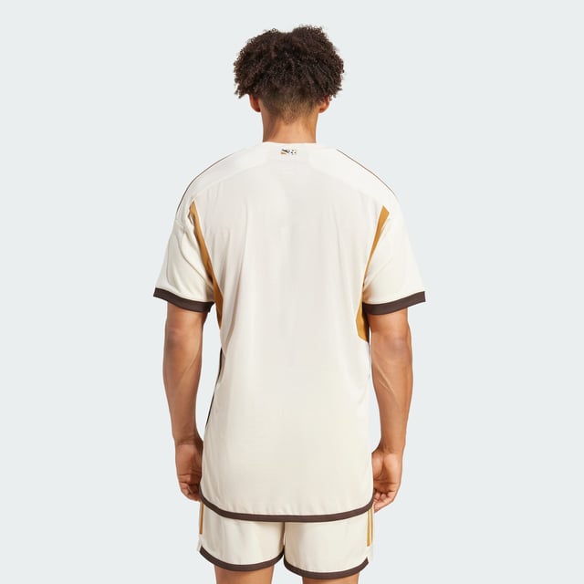 Football fever first took hold in LA in the mid 1970s. Celebrating those boom years, this adidas Los Angeles FC authentic jersey throws out vintage vibes with an era-appropriate colour palette and a bold team name on the chest. Ventilating HEAT.RDY and lightweight details make for unbeatable performances on the pitch. This product is made with 100% recycled materials. By reusing materials that have already been created, adidas help to reduce waste and our reliance on finite resources and reduce the footprint of the products adidas make.  - Slim fit - Crewneck - 100% polyester (recycled) - HEAT.RDY - Mesh side panels - Los Angeles FC raised embroidery crest - Ribbed cuffs - Droptail hem  Shipped by adidas