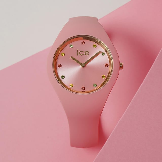 This Ice Watch Ice Cosmos - Quartz Pink Analogue Watch for Women is the perfect timepiece to wear or to gift. It's Pink 37 mm Round case combined with the comfortable Pink Silicone watch band will ensure you enjoy this stunning timepiece without any compromise. Operated by a high quality Quartz movement and water resistant to 10 bars, your watch will keep ticking. This watch with a super soft silicone strap, will add a flash of vibrant style to all your outfits! High quality 19 cm length and 14 mm width Pink Silicone strap with a Buckle Case diameter: 37 mm,case thickness: 8 mm, case colour: Pink and dial colour: Pink