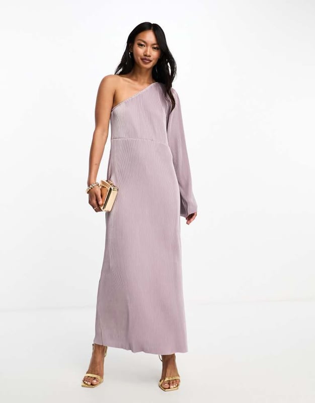 Dresses by Y.A.S Bride approved One-shoulder style Flared sleeve Relaxed fitSold By: Asos