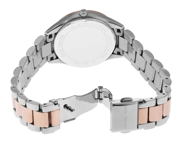 This Michael Kors Lauryn Analogue Watch for Women is the perfect timepiece to wear or to gift. It's Multicolour 33 mm Round case combined with the comfortable Multicolour Stainless steel watch band will ensure you enjoy this stunning timepiece without any compromise. Operated by a high quality Quartz movement and water resistant to 5 bars, your watch will keep ticking.