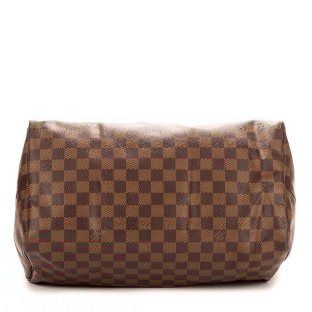 Louis Vuitton Tassen Speedy Bandouliere 35 Handtas in de Bruin Kalfsleer in de Gouden Messing  hardware. Het product is in In Perfecte Staat (AA).
  Afmetingen: 35x23x18 cm 
  Inclusief accessoires: Strap; Cadenas; Keys; Dustbag
      
  BrandCo Paris vindt zeldzame artikelen in de beste staat voor ongelooflijke prijzen. Het is de moeite waard om geduldig te zijn! Koop met vertrouwen: alle artikelen van BrandCo Paris worden zorgvuldig geselecteerd en geverifieerd door ons team van experts.

  Alle artikelen worden geleverd met een certificaat van echtheid en verpakt door BrandCo Paris.

  Classificatietabel voor de conditie van het artikel:

  N (als nieuw)
  AA (perfecte staat)
  A (uitstekende staat)
  AB (zeer goede staat)
  B (goede/redelijke staat)