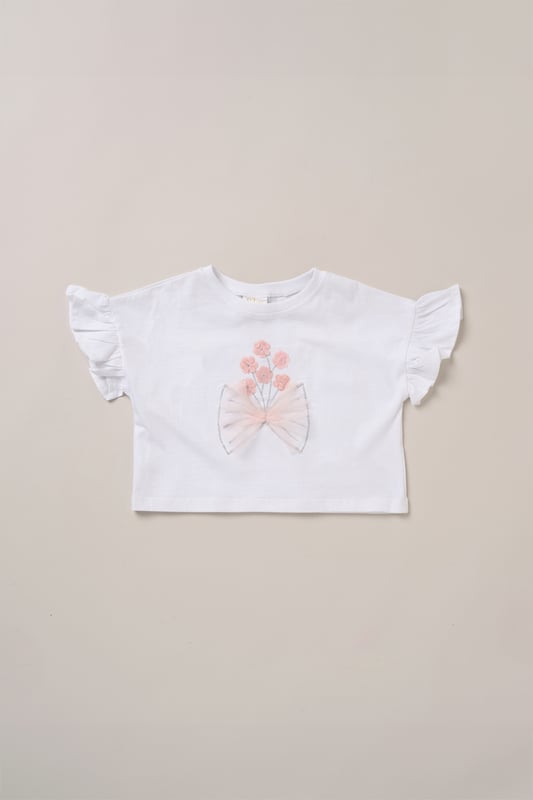 This cute set by Miss features a printed T-shirt with playful ruffle sleeves and a matching floaty skirt. Designed for twirling, exploring, and everything in between, it’s the perfect outfit for carefree days and fun-filled adventures.