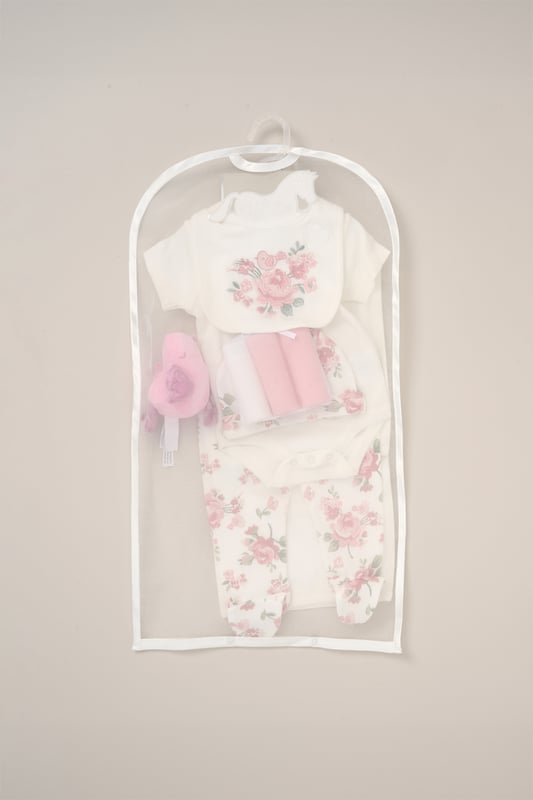 Celebrate the arrival of their little one with the 10-Piece Gift Set from Rock A Bye Baby Boutique. This adorable bundle includes a  printed bodysuit, footed trousers, bib, hat, washcloths and a cosy blanket. Complete with a plush toy for cuddly companionship and a gift card for a personal touch. Made from 100% cotton and packaged elegantly in a mesh bag.