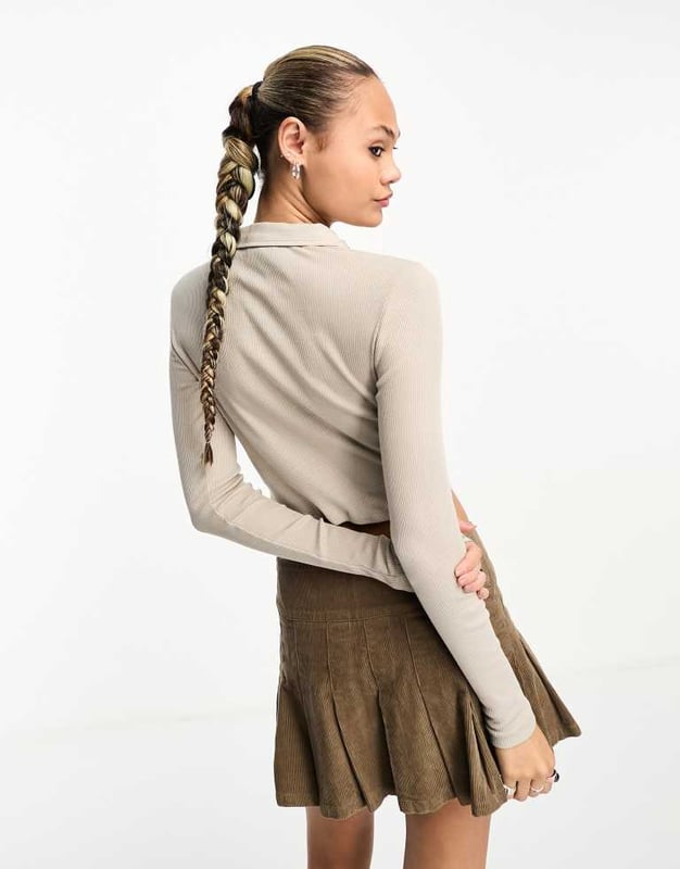 Tops by Dickies Your new go-to Polo collar Partial press-stud placket Long sleeves Regular fitSold By: Asos