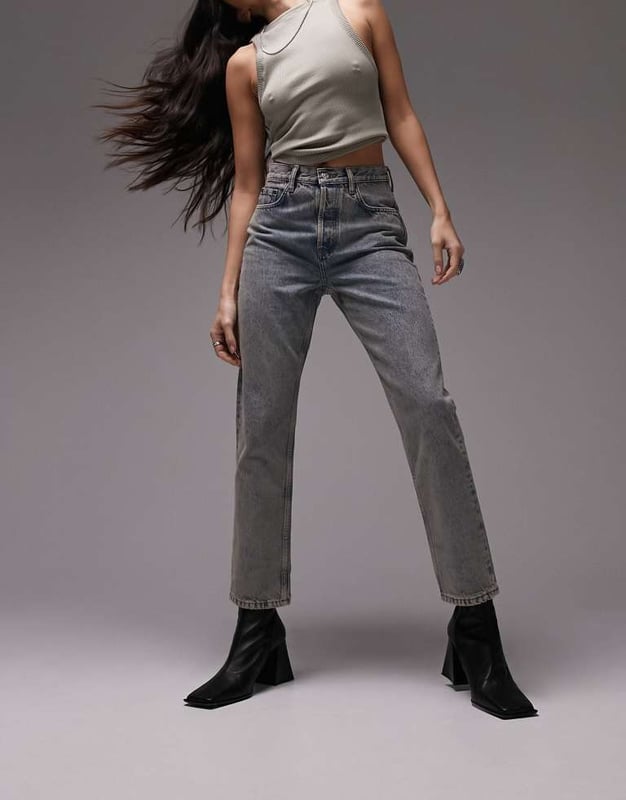Jeans by Topshop Welcome to the next phase of Topshop Straight fit High rise Belt loops Five pocketsSold By: Asos
