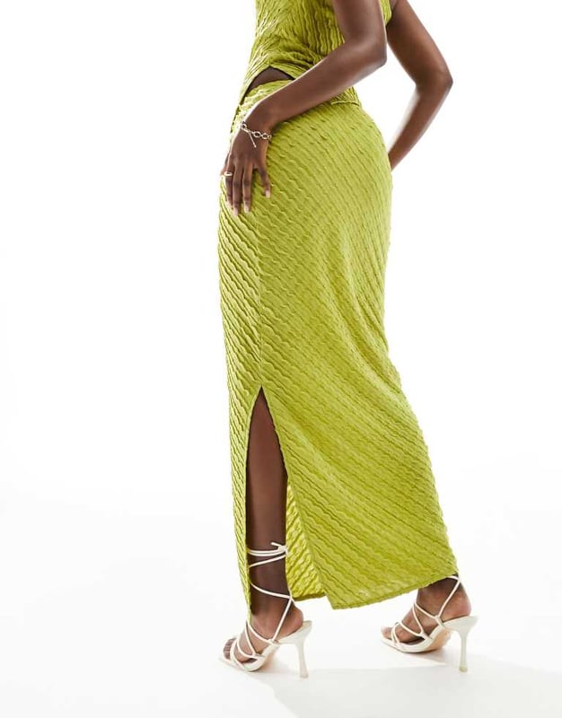 Skirts by Kaiia Part of a co-ord set Top sold separately High rise Elasticated waist Side split Regular fitSold By: Asos