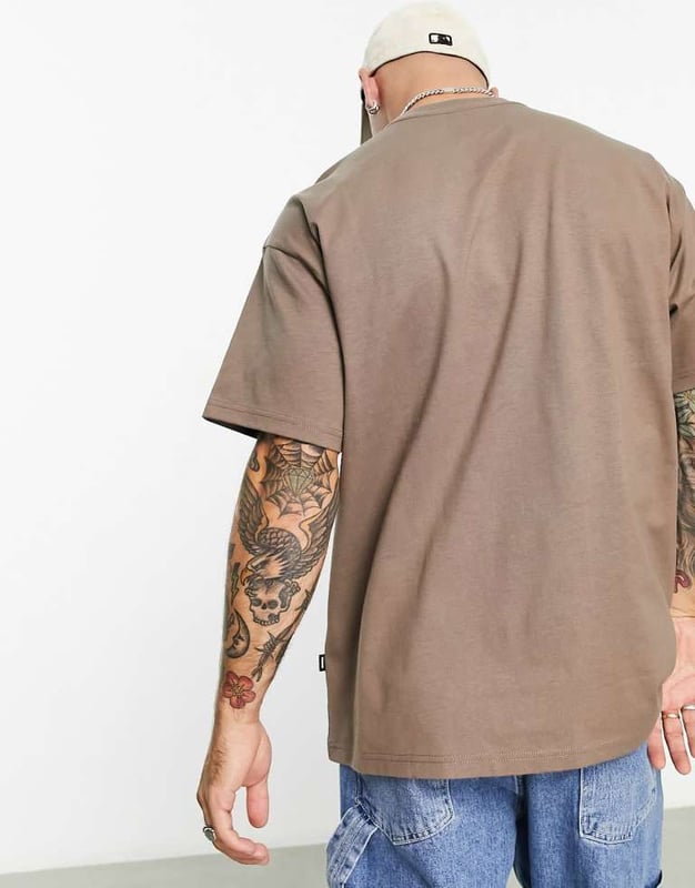 T-Shirts & Vests by Dr Denim The ultimate all-rounder Crew neck Short sleeves Logo print detail Relaxed fitSold By: Asos