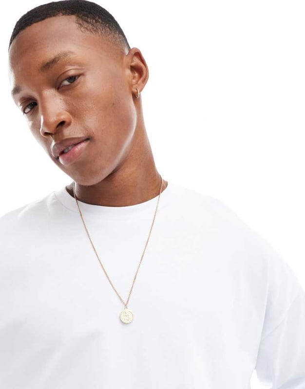 ASOS DESIGN heavyweight oversized boxy long sleeve t-shirt 240gsm in white - WHITE T-Shirts & Vests by ASOS DESIGN Take it back to basics Plain design Crew neck Drop shoulders Oversized fitSold By: Asos