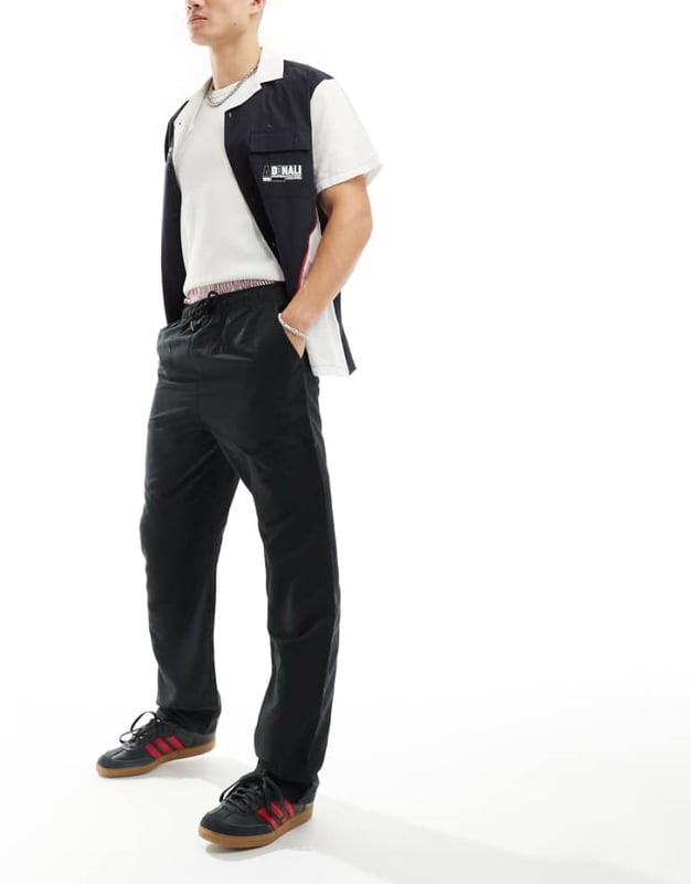 Trousers & Chinos by Denim Project No need to keep scrolling Regular rise Drawstring waistband Functional pockets Relaxed fitSold By: Asos