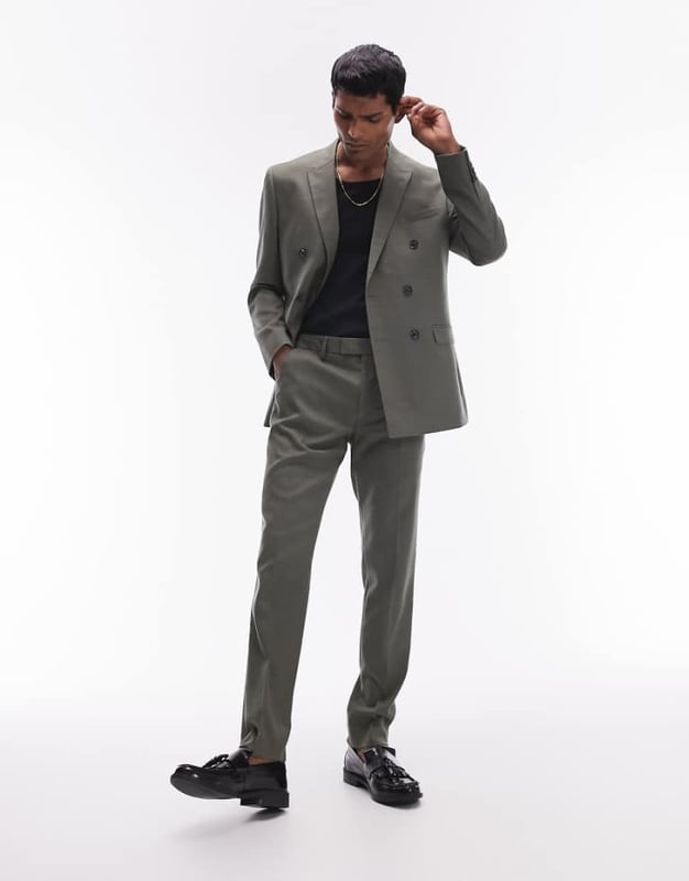 Trousers & Chinos by Topman Welcome to the next phase of Topman Regular rise Belt loops Functional pockets Straight fitSold By: Asos