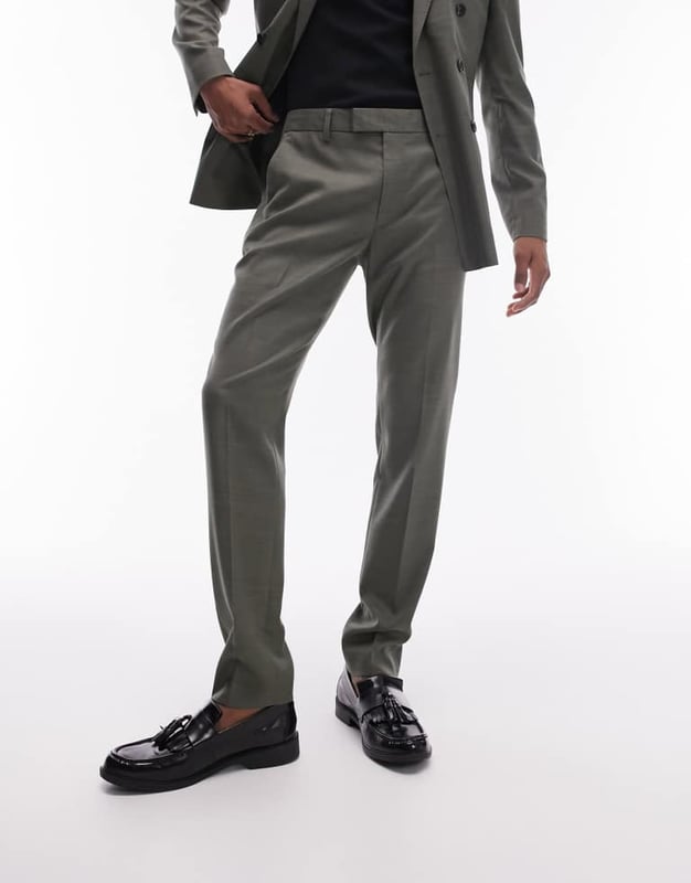 Trousers & Chinos by Topman Welcome to the next phase of Topman Regular rise Belt loops Functional pockets Straight fitSold By: Asos