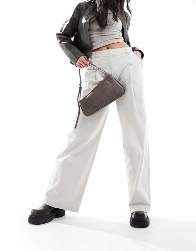 Trousers & Leggings by ONLY Make your jeans jealous High rise Belt loops Functional pockets Wide legSold By: Asos