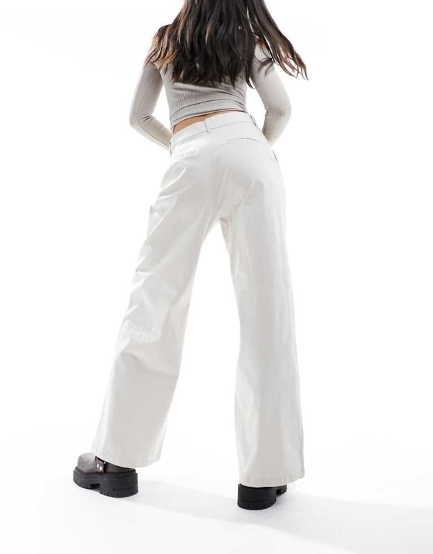 Trousers & Leggings by ONLY Make your jeans jealous High rise Belt loops Functional pockets Wide legSold By: Asos