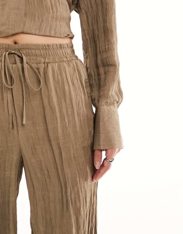 Trousers & Leggings by ONLY Part of a co-ord set Shirt sold separately Regular rise Drawstring waistband Side pockets Relaxed fitSold By: Asos