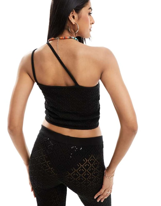 Tops by Miss Selfridge Part of a co-ord set Trousers sold separately One-shoulder style Cropped length Slim fitSold By: Asos
