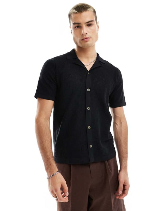 Shirts by ONLY & SONS Add-to-bag material Revere collar Button placket Short sleeves Regular fitSold By: Asos