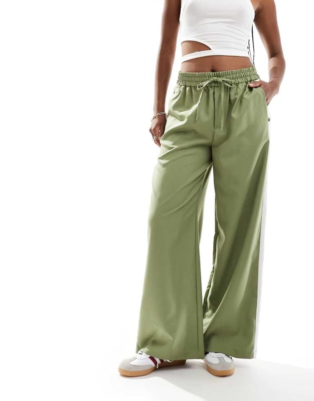 Trousers & Leggings by ONLY For days when denim won't do High rise Contrast panel detail Side pockets Wide legSold By: Asos