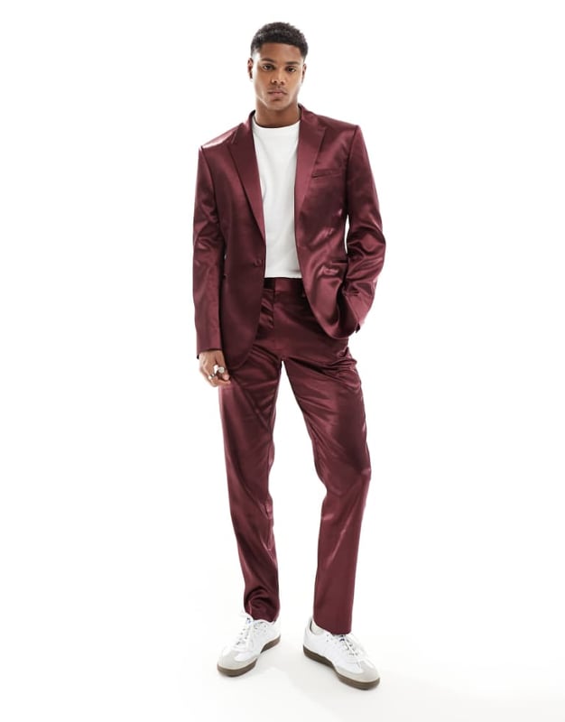 ASOS DESIGN skinny satin suit trouser in burgundy-Red Trousers & Chinos by ASOS DESIGN You choose the occasion Regular rise Belt loops Functional pockets Skinny fitSold By: Asos