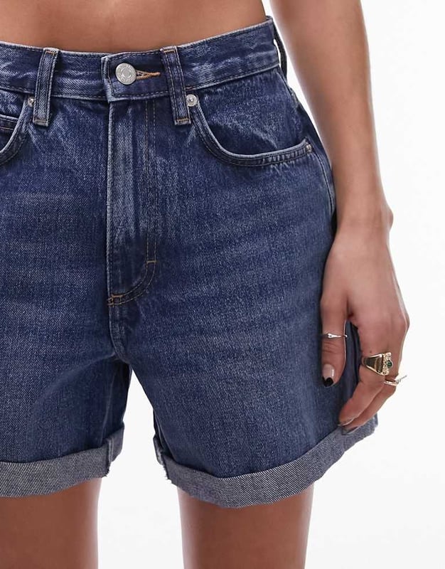 Shorts by Topshop Welcome to the next phase of Topshop Mid rise Belt loops Functional pockets Regular fitSold By: Asos