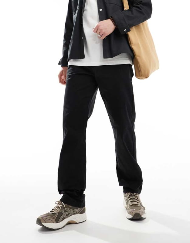 Trousers & Chinos by ONLY & SONS Seeing you through the seasons Regular rise Belt loops Functional pockets Relaxed fitSold By: Asos