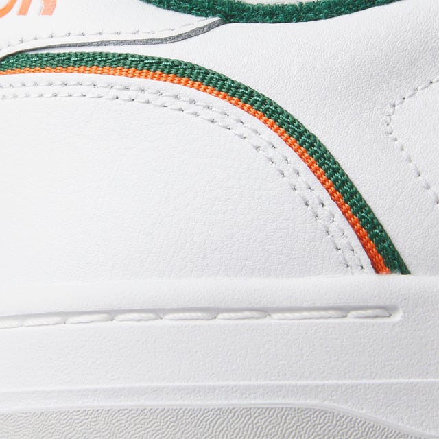 Leather upper with suede toe cap.Lace closure.Special tongue label.EVA midsole.Textile lining.Rubber outsole.