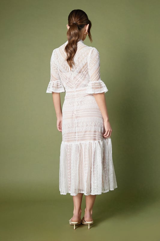 chinese dress ladies White Lotus Cotton Shift Dress in White