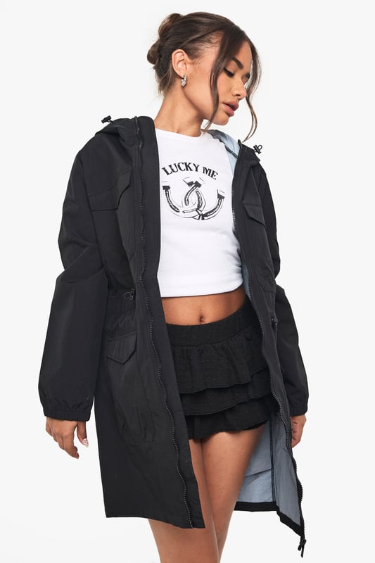 Got a festival coming up? Practical, statement making, and perfect for dancing in, be prepared to take on whatever the weather decides to throw at you with our festival jackets. Get your rave on in a waterproof festival rain mac or bomber, or switch it up for a festival parka with a tassel trim, or a shredded denim jacket with floral embroidery. Whatever you choose, we've got all the on-trend pieces that'll keep you lookin' badass while you dance the night away.Style: Festival MacFabric: PolyesterLength: LonglineSleeve Length: Long Sleeve