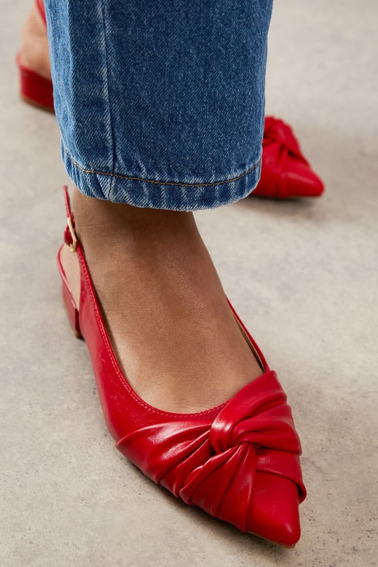 Elegant pointed toe design with sophisticated twist detail at the front
        Comfortable low heel measuring between 2.5-4.5cm for all-day wearability
        Adjustable slingback strap with buckle fastening for a secure fit
        Faux leather finish offering a polished, sophisticated appearance
        Versatile silhouette that pairs beautifully with both trousers and dresses
    
    These sophisticated slingbacks strike the perfect balance between style and comfort. The elegant pointed toe and distinctive twist detail create a refined silhouette, whilst the practical low heel ensures you can wear them from morning to evening without discomfort. Style them with rolled-up jeans for a casual daytime look that still conveys sophistication, or pair with tailored trousers and a crisp white shirt for family gatherings or lunch dates. The adjustable slingback design offers both security and a touch of feminine charm, making these shoes a versatile addition to your wardrobe. Their timeless appeal works wonderfully for various daywear occasions, from shopping trips to casual office environments. The sleek design ensures they'll complement virtually any outfit, making them a reliable go-to when you want to look effortlessly put-together without sacrificing comfort.