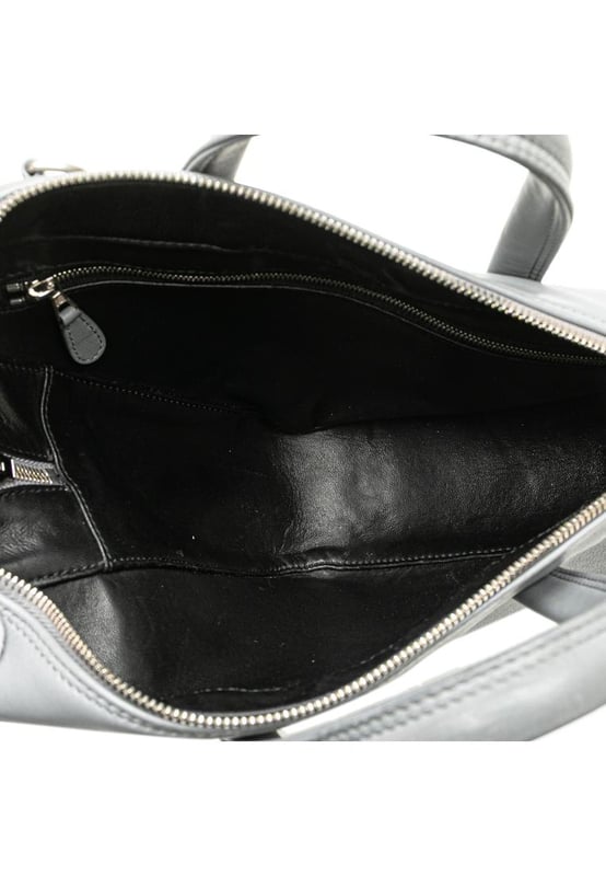 The Triangle Duffle bag features a leather body flat leather handles a detachable flat leather strap a top zip closure and an interior zip pocket.Brand: BalenciagaCondition: Pre-lovedType: SatchelRating: B+Main Material: LeatherDimensions (LxWxD): 15x35x8Strap Drop: 61Handle Drop: 9.5Comments: Exterior Back Worn. Exterior Bottom Out Of Shape Worn. Exterior Front Worn. Interior Pocket stained with Other. Interior Lining Scratched. Practical Attachment Scratched. Exterior Side Out Of Shape Worn. Exterior Top Out Of Shape Worn. Exterior Top stained with Other. Zipper Scratched.