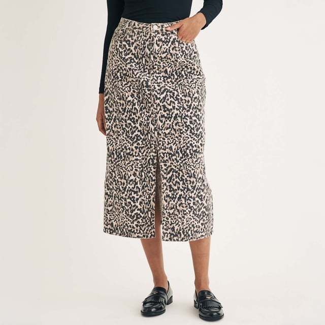 Womens Nobody's Chile Leopard Print Denim Column Midi Skirt in brownEveryone’s favourite neutral. This leopard print denim column skirt is soon-to-be trending. Sitting high on the waist with a fitted shape that skims the figure  plus a front slit  this is comfort with a stylish twist. We’re wearing ours with a black top and loafers.- Classic five pocket style- Silver-tone NC buttons- Belt loops- Size tip: we recommend your usual size- 100% Organic cotton.  Machine washable.- Ref: B250125BRN