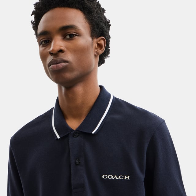 Signature Trim Polo, Model is 6'2" (188cm), chest 37" (94cm), waist 28" (71cm), hips 28" (71cm) and wears a size M,  Length: 72.00 cm