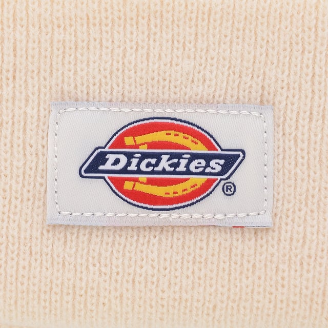 Plain design with logo on the front