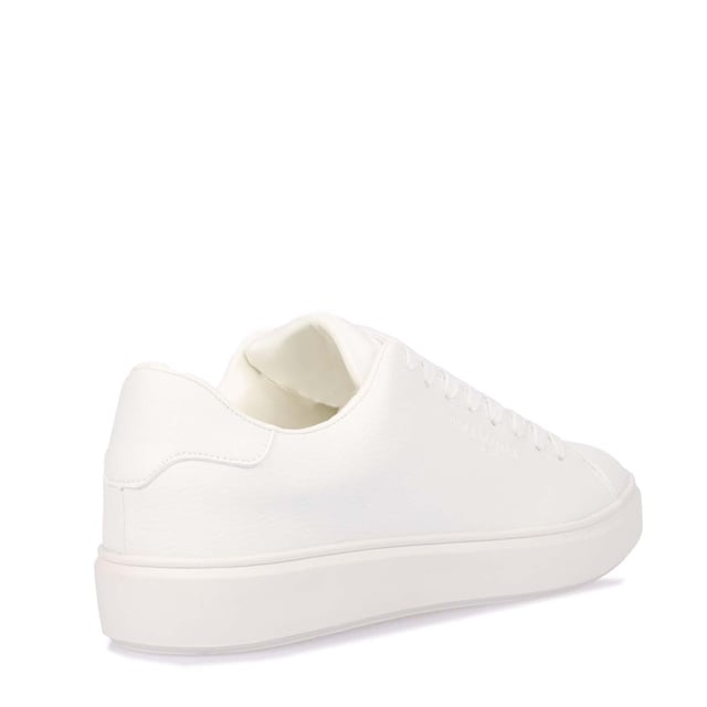 Duck and Cover Kremes Trainers in white.- PU leather upper.- Lace up fastening.- Thick flat laces.- Branded tongue label.- Embossed side branding.- Durable sole.- Ref: DC2V124729WHT