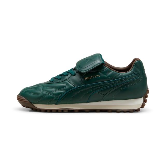 PRODUCT STORY: The newest FENTY x PUMA Avanti by Rihanna is reinvented with premium leather, touches of gold, and retro gum soles. Inspired by football legends, this Avanti is worn by Romeo Beckham and many others in the latest FENTY x PUMA campaign. DETAILS: Oil-treated leather on upper, which wears over time; Lace closure; Foam wedge midsole; Dark gum outsole; FENTY x PUMA co-branding details.