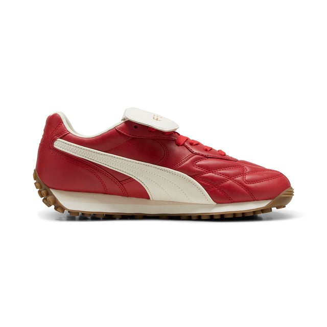 PRODUCT STORY: The newest FENTY x PUMA Avanti by Rihanna is reinvented with premium leather, touches of gold, and retro gum soles. Inspired by football legends, this Avanti is worn by Romeo Beckham and many others in the latest FENTY x PUMA campaign. DETAILS: Oil-treated leather on upper, which wears over time; Lace closure; Foam wedge midsole; Dark gum outsole; FENTY x PUMA co-branding details.