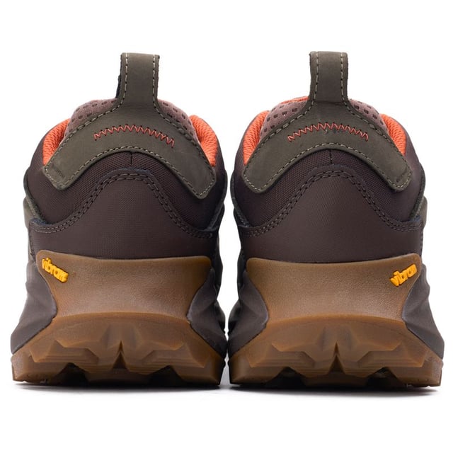 The Moab Speed 2 is the latest innovation in trail hiking and outdoor activities from Merrell. This new and improved generation of performance, hiking trainers pairs the knowledge and trail insights from the best-selling hiking boot, the Moab, with the latest innovations from athletic hikers and outdoorlers across the globe.