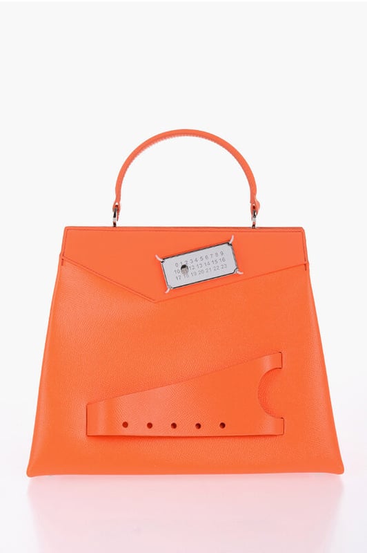 Bolso de mano de piel vegana martillada en color neón naranja Primavera-Verano, Naranja, Hecho en Italia, Bolso, SAN VALENTÍN, LxAlxAn: 28x22x14cm