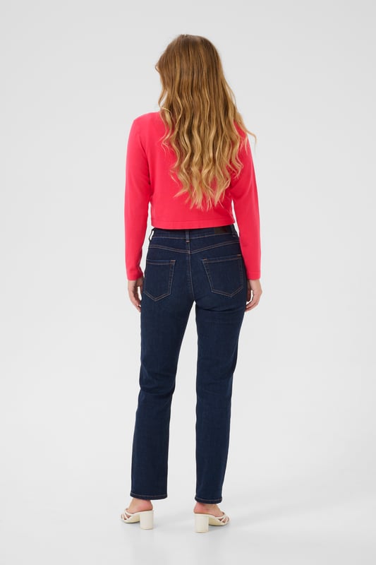Regular fit,Lange mouwen  Fijne was 30°, niet bleken, niet in de droger drogen, Liggend laten drogen in de schaduw, koud strijken max. 110° C, Droogreiniging  80% Viscose,20% Nylon