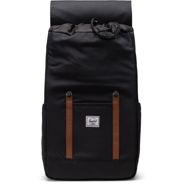 For everyday adventures. The Herschel Retreat is a classic mountaineering backpack made for daily journeys through the city.