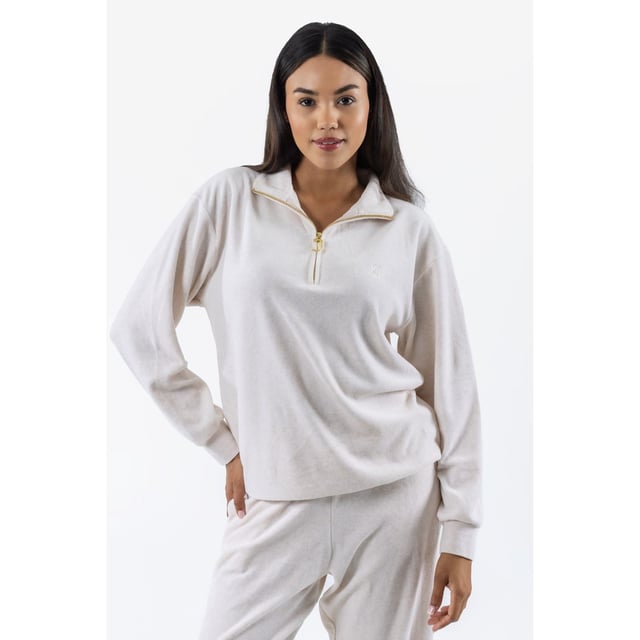 Oversized Tracktop aus Baumwollvelours in Hafer-Melange. Dieser Viertelzip-Pullover verfügt über einen Stehkragen mit tonal gesticktem 'JC'-Logo auf der Brust, geripptem Bund und Bündchen und ist mit einem klassischen gothischen Schriftzug 'J' als Reißverschluss-Zip-Zug in goldener Hardware versehen.