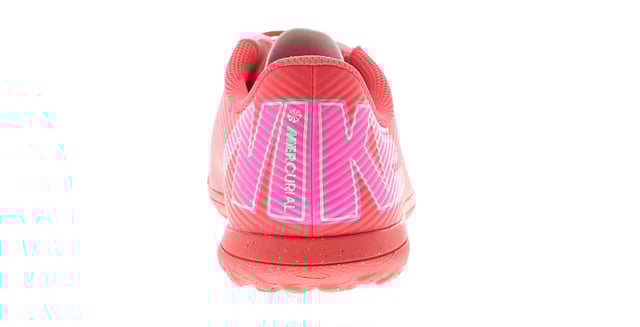Nike Boys Football Trainers Jr Vapor 16 Club Tf Lace Up Astro Turf Boots Pink. Synthetic Upper. Textile Lining. Rubber Sole. Footwear Sneakers.