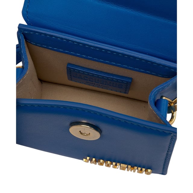 Elevate your style with the iconic Jacquemus Le Chiquito Blue Bag, a statement accessory that combines luxury with contemporary design. This coveted mini bag in stunning blue adds a pop of color to any outfit while showcasing your fashion-forward sensibilities. Perfect for day-to-night transitions, its compact size holds your essentials without compromising on style. Join the fashion elite who have made this must-have piece their signature accessory. The ultimate investment in timeless French design. Dimensions: 18x13x7.5 cm. 100% Leather Made In Italy