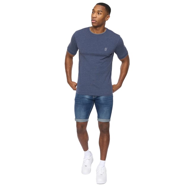 100% Katoen. Stof: Zachte aanraking. Ontwerp: Contrast, Geborduurd logo, Getipt. Hals: Crew Neck. Mouwtype: Korte mouwen. Geschikt: Regelmatig. S: 38 in. M: 40 in. L: 42 in. XL: 44 in. XXL: 46 in.
