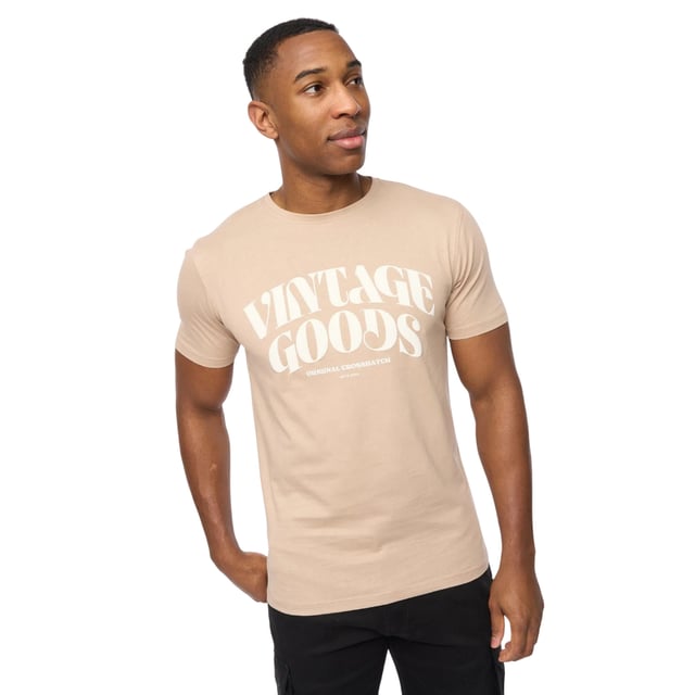 100% Cotton. Fabric: Soft Touch. Design: Printed, Text. Neckline: Crew Neck. Sleeve-Type: Short-Sleeved. Fit: Regular. M: 40 in. L: 42 in. XL: 46 in.