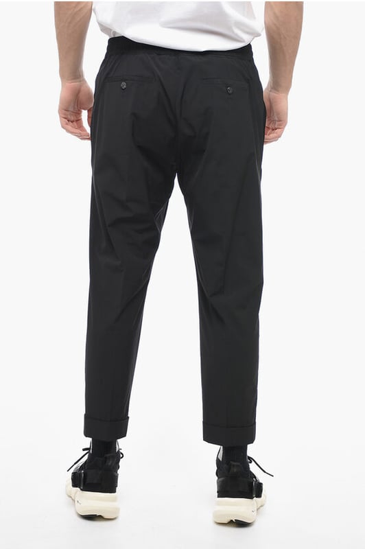 Primavera-Verano, Negro, Cintura elástica, Bolsillos, Cierre de cremallera, Hecho en Italia, Elástico, Bolsillo de ojal, Bolsillos con botones, Bolsillo con cremallera, Parte delantera plana, Cintura baja, Corte ajustado - Tiro bajo